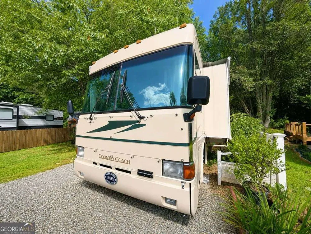128 Bear BND Blairsville, GA 30512