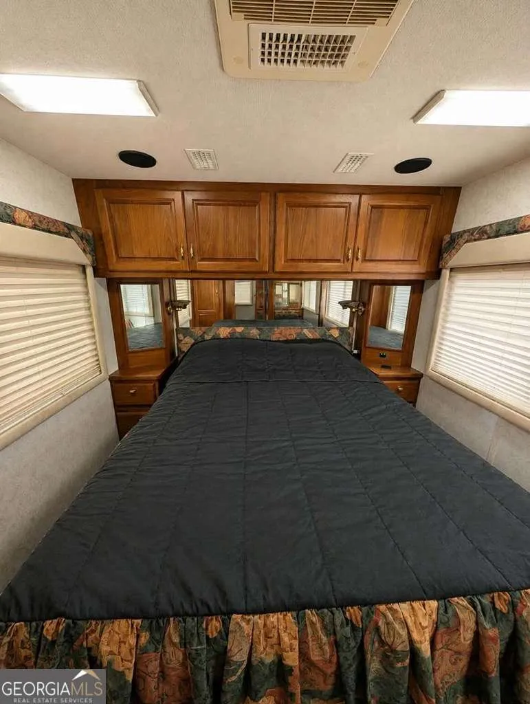 128 Bear BND Blairsville, GA 30512