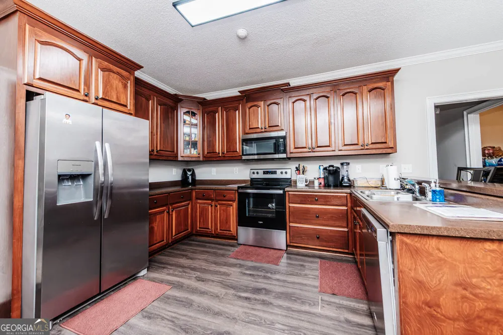 103 June Crest CT Byron, GA 31008