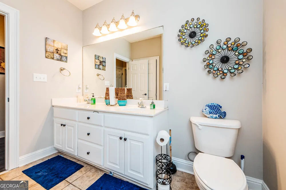 103 June Crest CT Byron, GA 31008