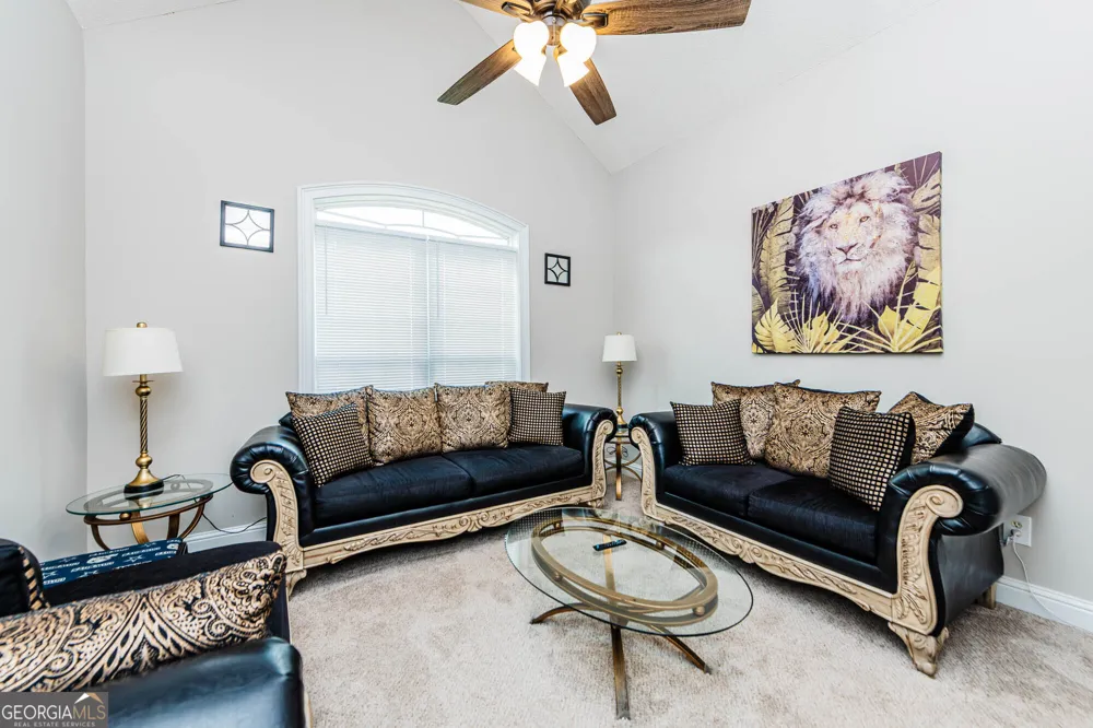 103 June Crest CT Byron, GA 31008