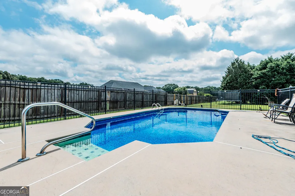 103 June Crest CT Byron, GA 31008