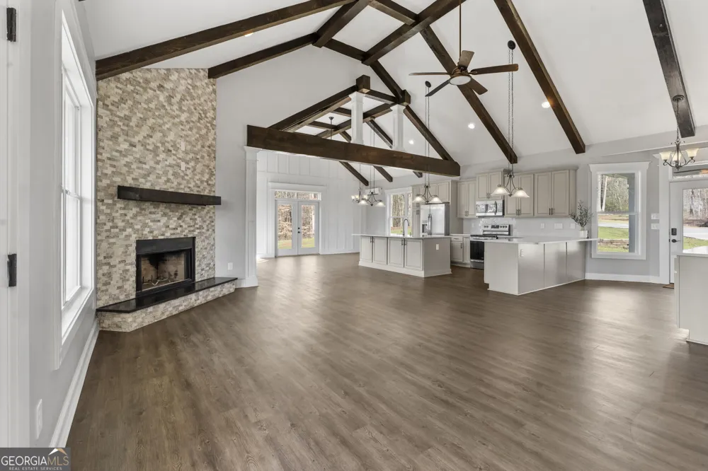60 Luka WAY Pendergrass, GA 30567