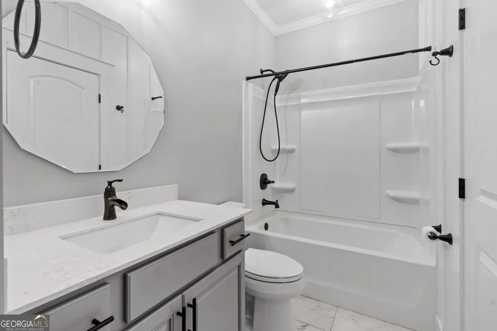 60 Luka WAY Pendergrass, GA 30567