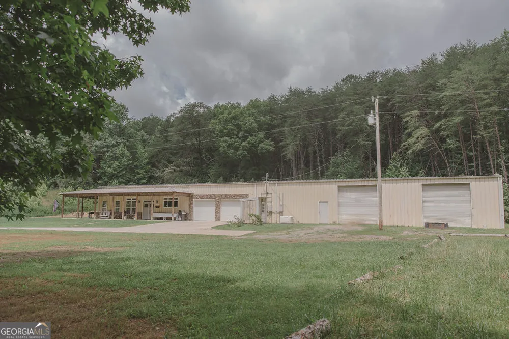 1576 Dripping Springs RD LaFayette, GA 30728