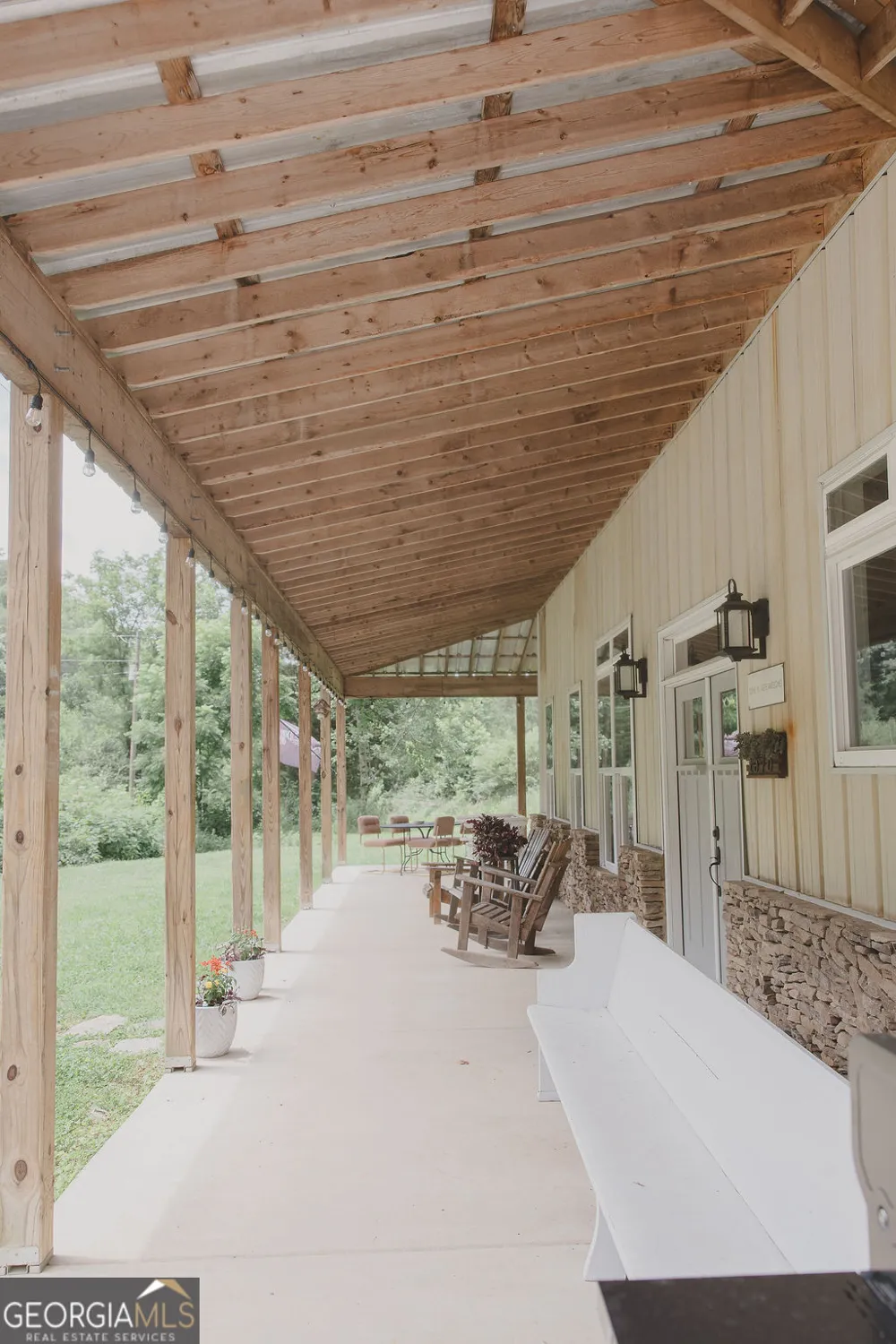 1576 Dripping Springs RD LaFayette, GA 30728