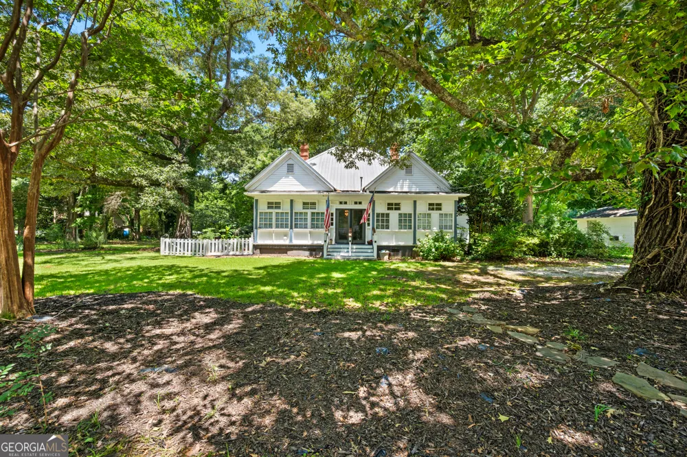 107 Sixth AVE Mansfield, GA 30055