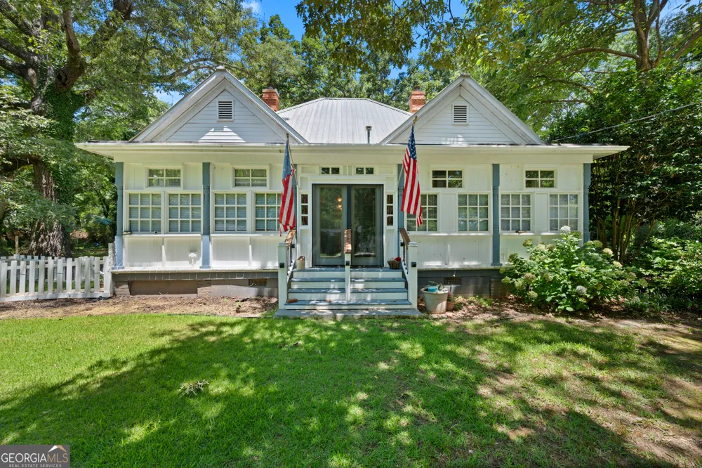 107 Sixth AVE Mansfield, GA 30055