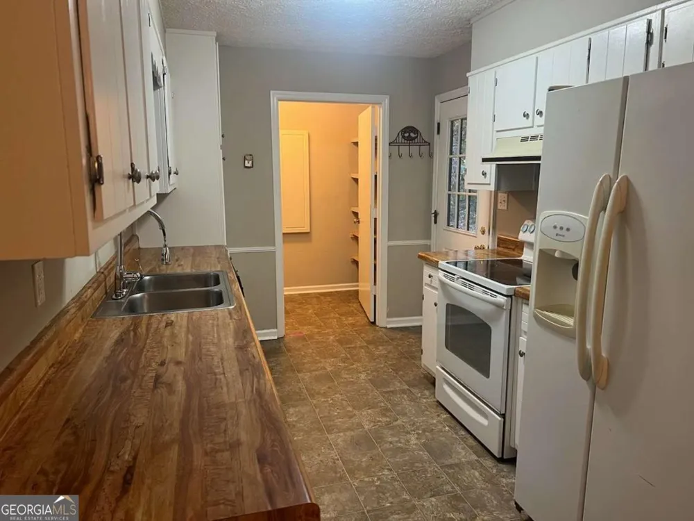 3459 Leisure LN Gainesville, GA 30506