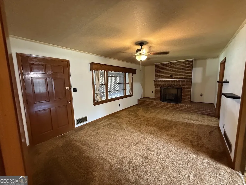 8132 Birch DR Covington, GA 30014