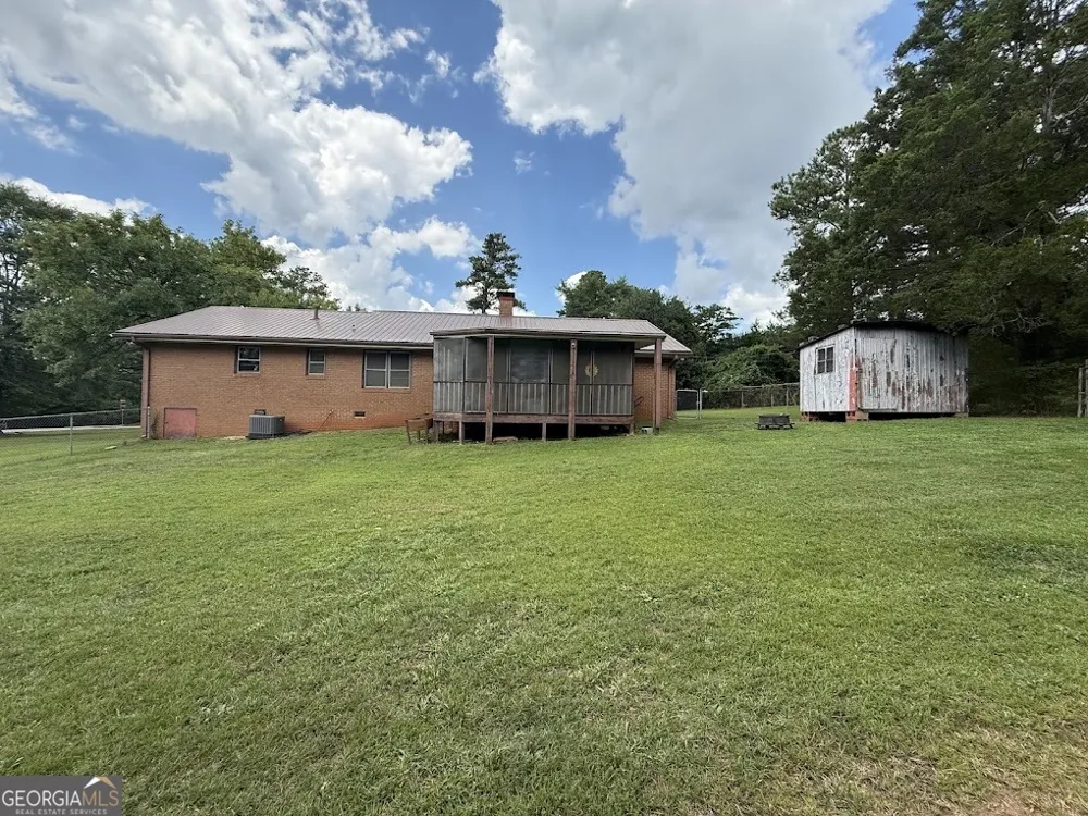 8132 Birch DR Covington, GA 30014
