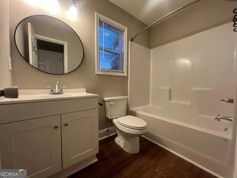 13 Myrtle DR Gainesville, GA 30501