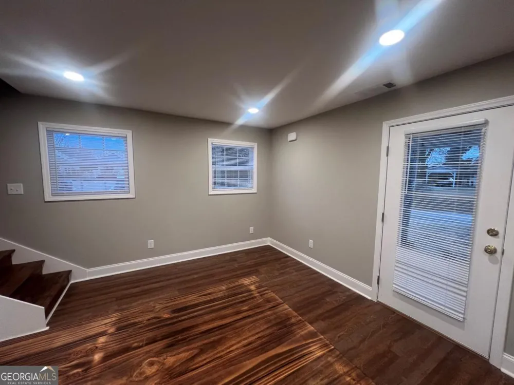 13 Myrtle DR Gainesville, GA 30501
