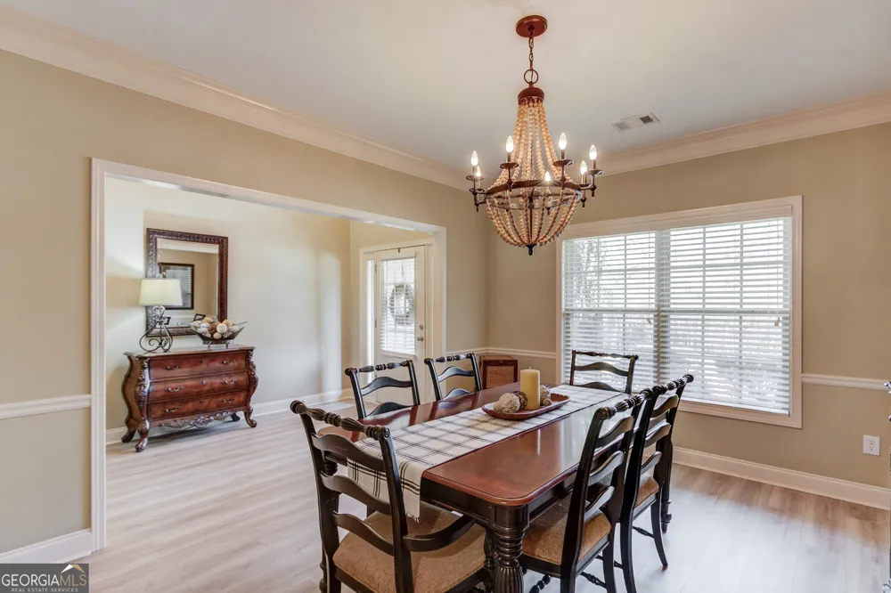 1433 Henderson Ridge LN Loganville, GA 30052