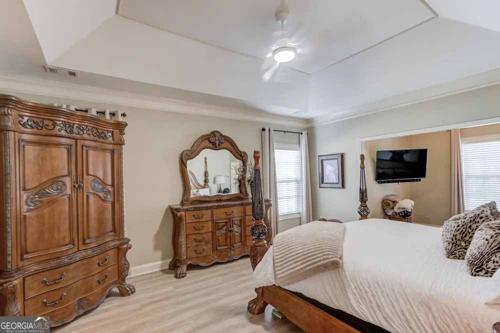 1433 Henderson Ridge LN Loganville, GA 30052