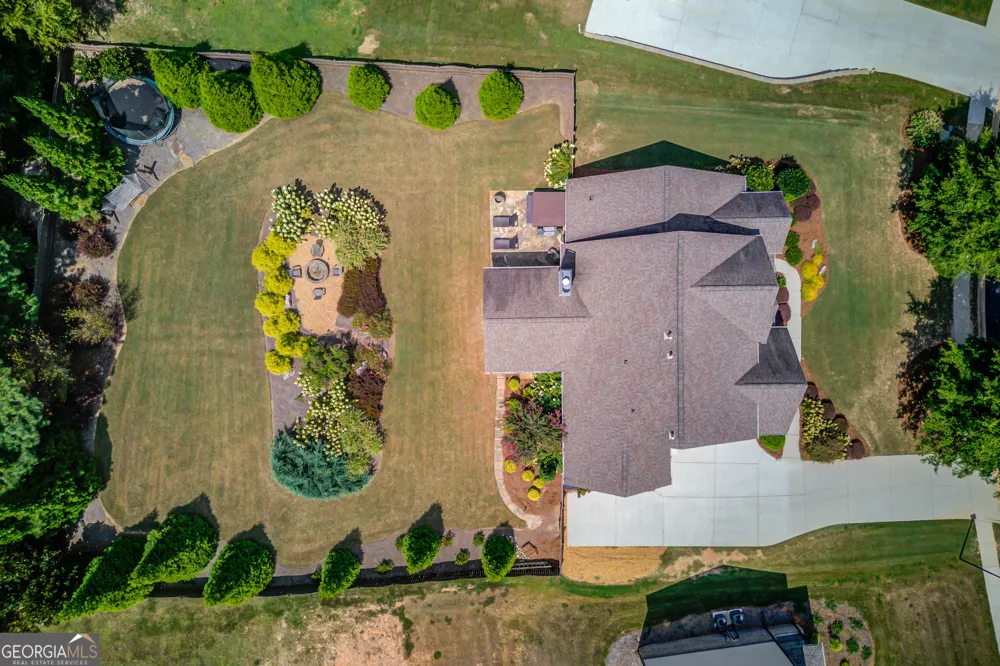 1433 Henderson Ridge LN Loganville, GA 30052