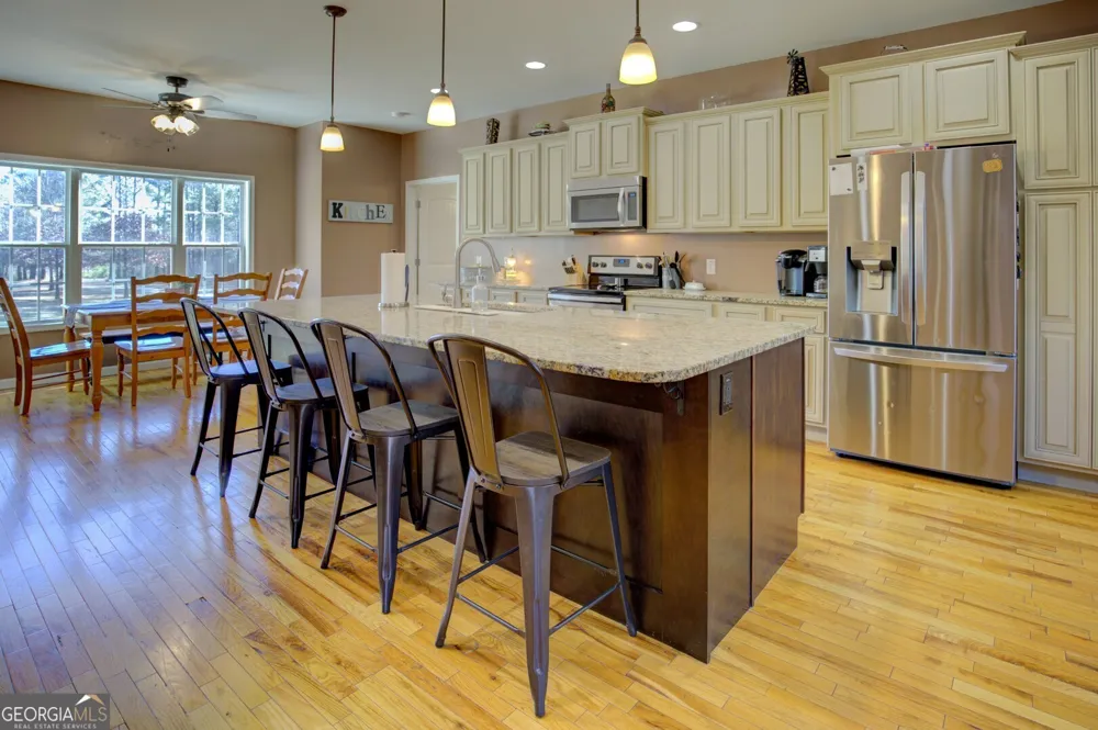 5649 Hightower TRL SE Social Circle, GA 30025