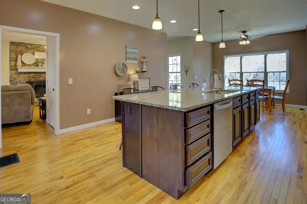 5649 Hightower TRL SE Social Circle, GA 30025