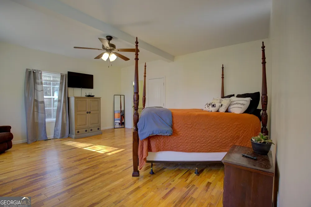 5649 Hightower TRL SE Social Circle, GA 30025