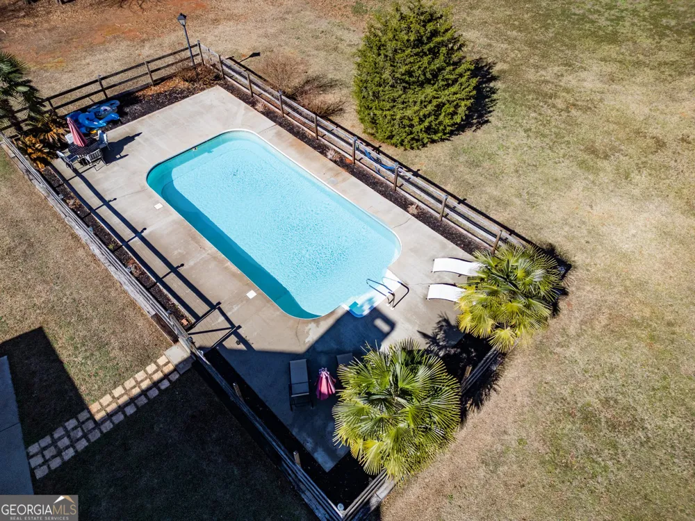 5649 Hightower TRL SE Social Circle, GA 30025