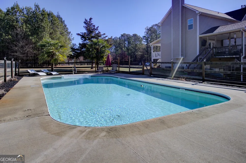 5649 Hightower TRL SE Social Circle, GA 30025