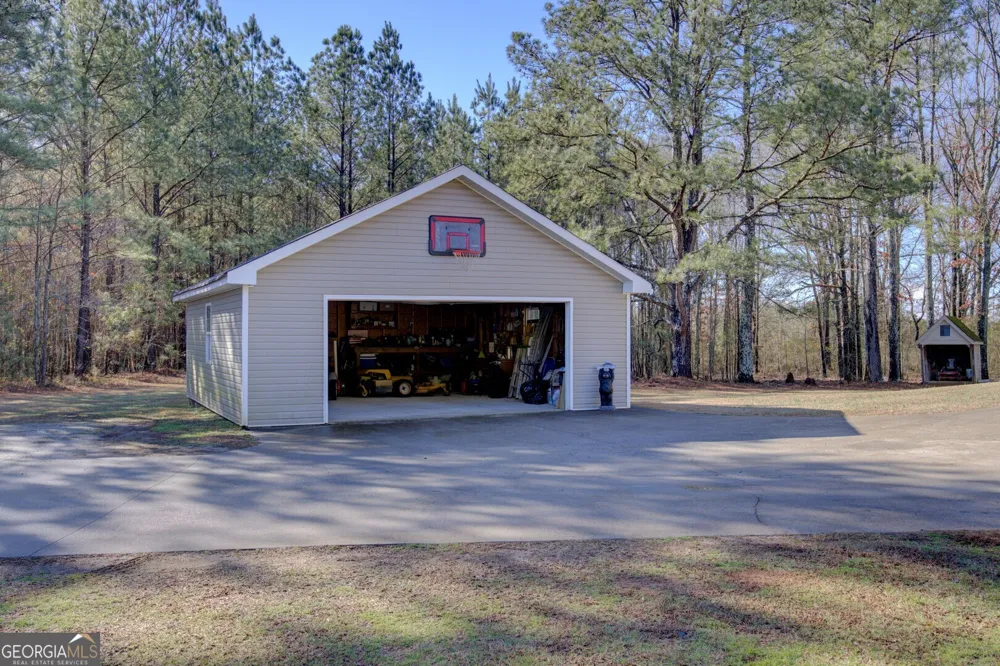 5649 Hightower TRL SE Social Circle, GA 30025