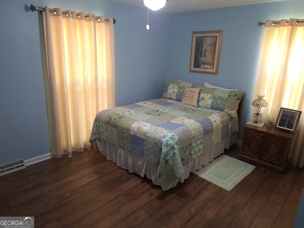 600 Parkwood LN Cedartown, GA 30125