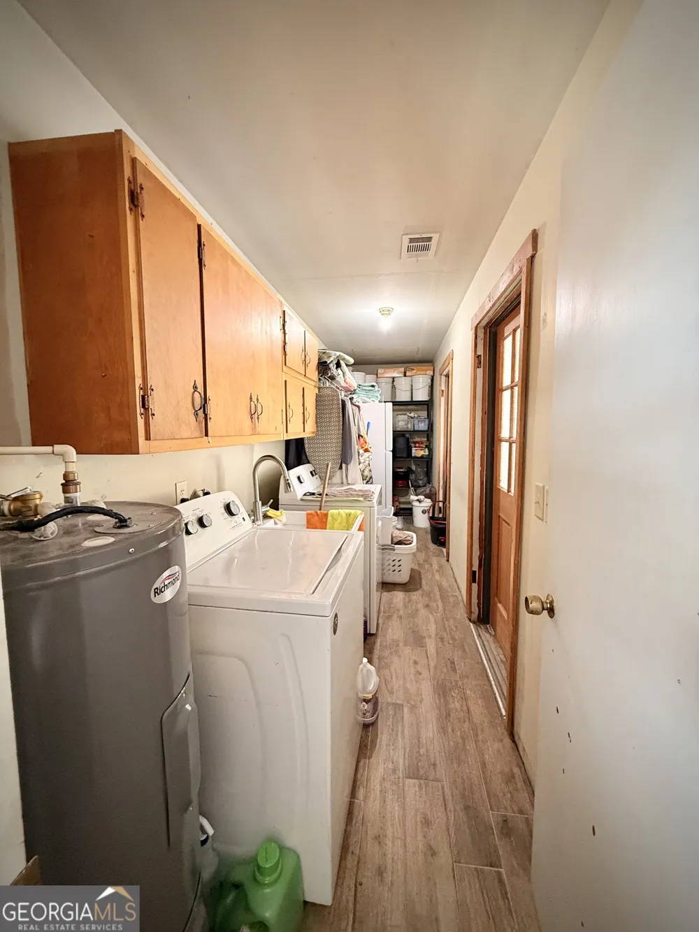 396 Douglas HWY Hazlehurst, GA 31539