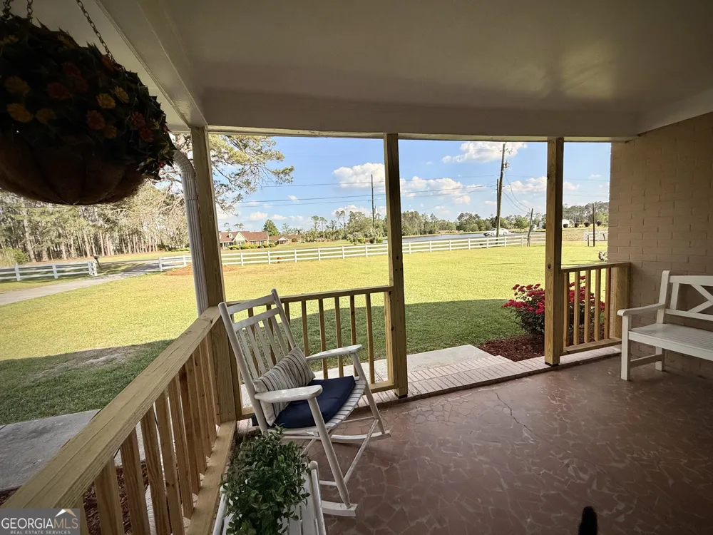 396 Douglas HWY Hazlehurst, GA 31539