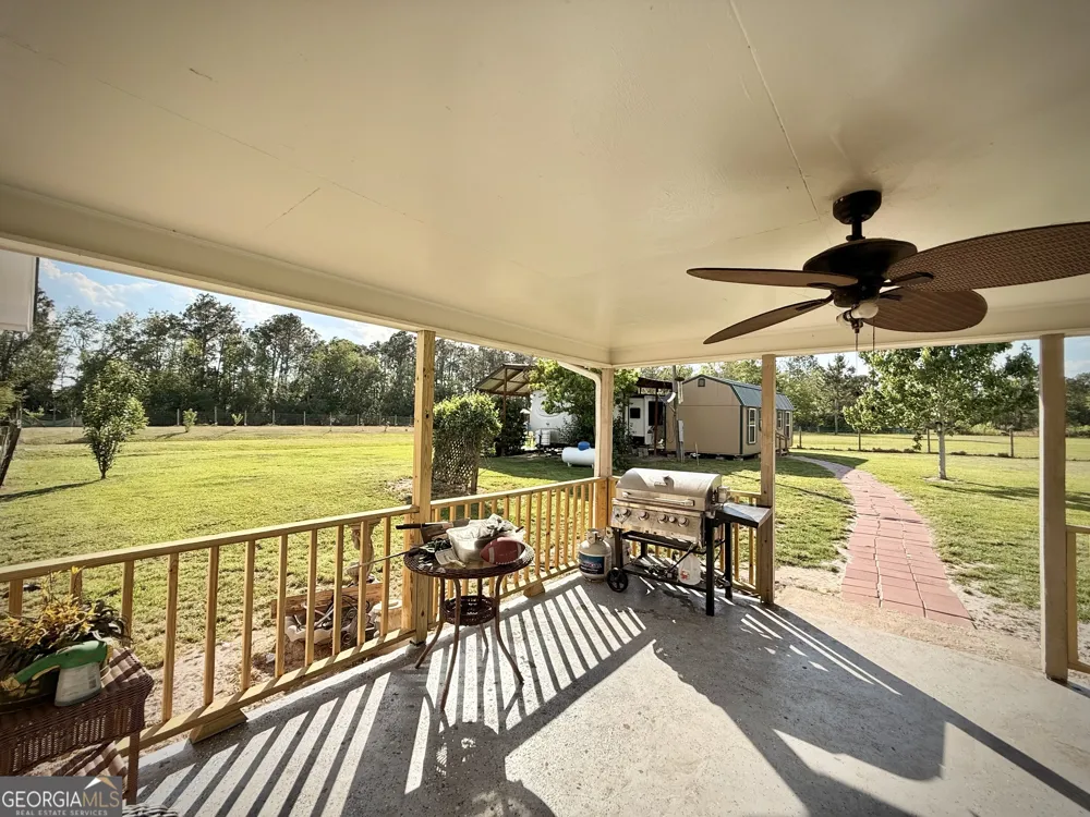 396 Douglas HWY Hazlehurst, GA 31539
