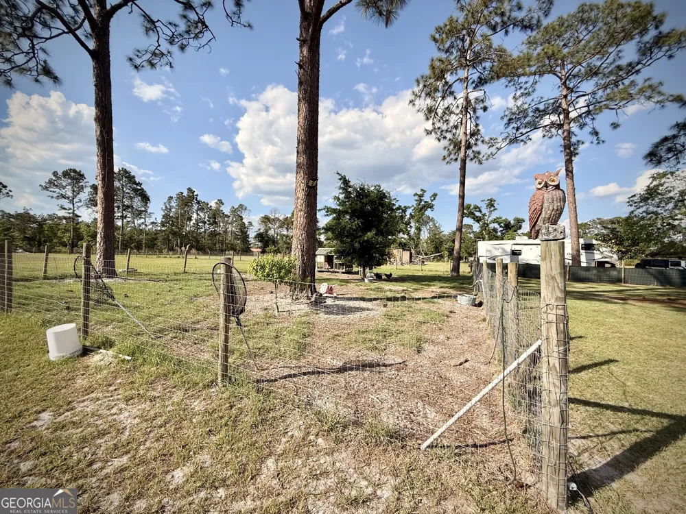 396 Douglas HWY Hazlehurst, GA 31539