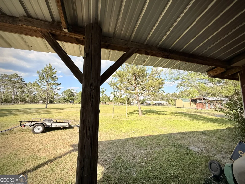 396 Douglas HWY Hazlehurst, GA 31539