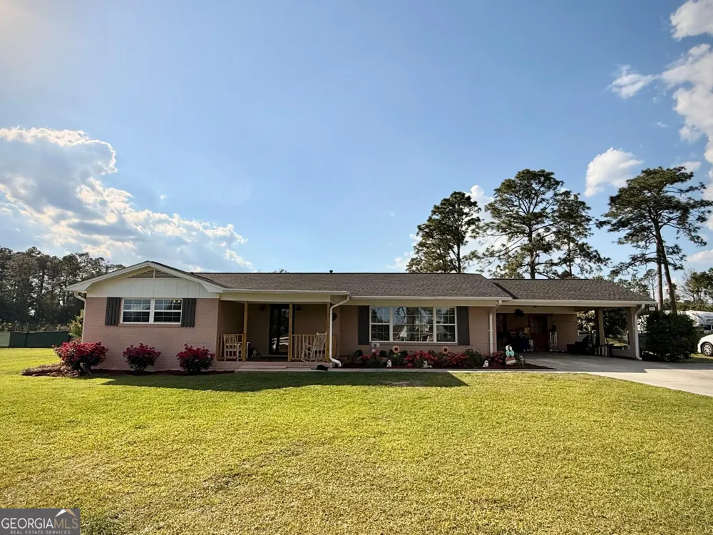 396 Douglas HWY Hazlehurst, GA 31539
