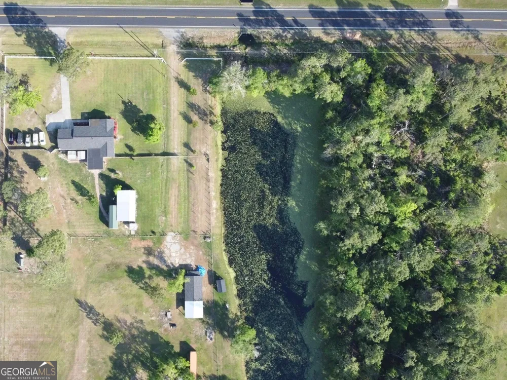 396 Douglas HWY Hazlehurst, GA 31539
