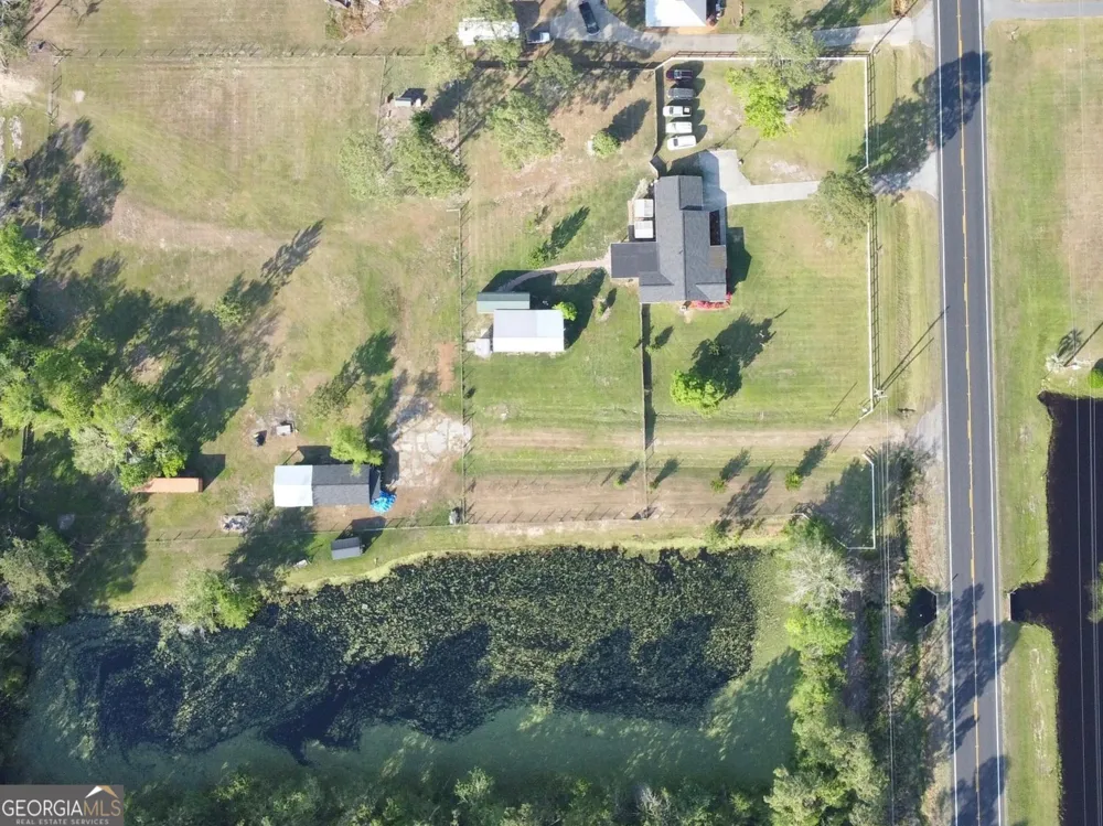 396 Douglas HWY Hazlehurst, GA 31539