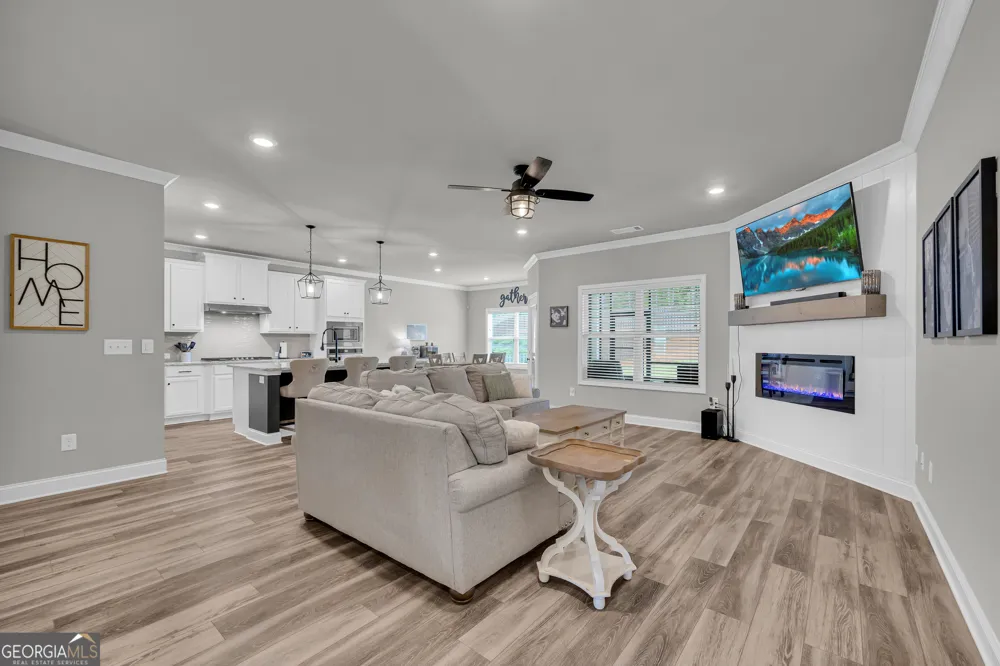 255 Sandhill LN Jefferson, GA 30549