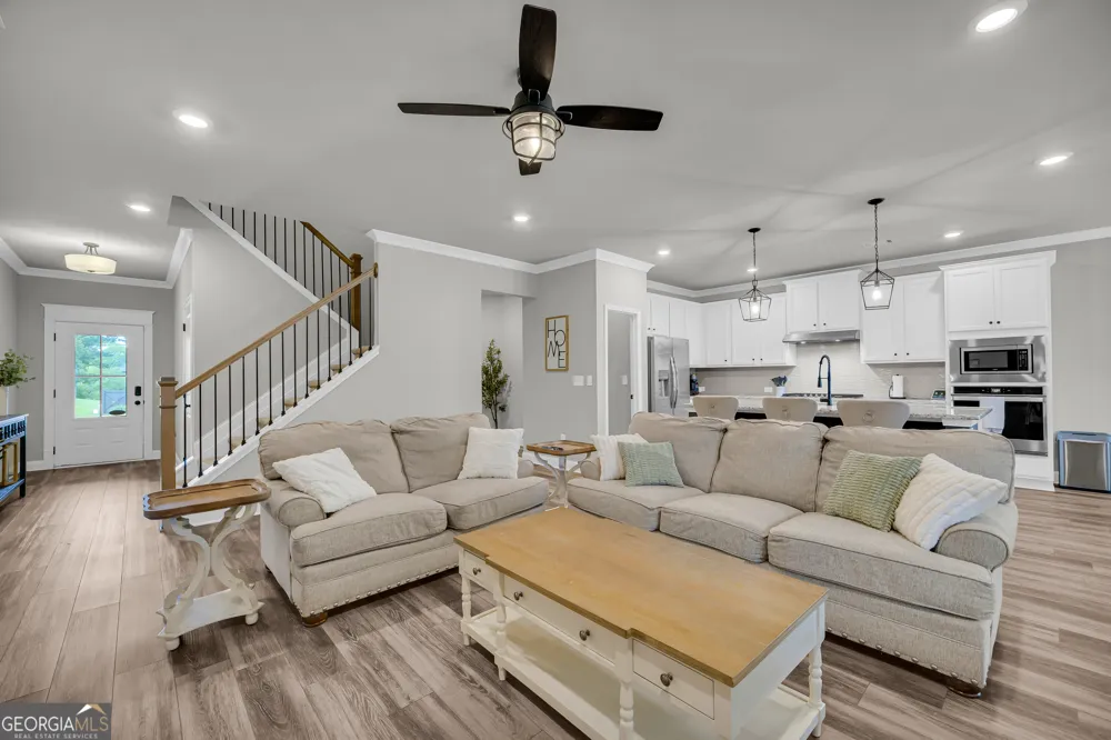 255 Sandhill LN Jefferson, GA 30549