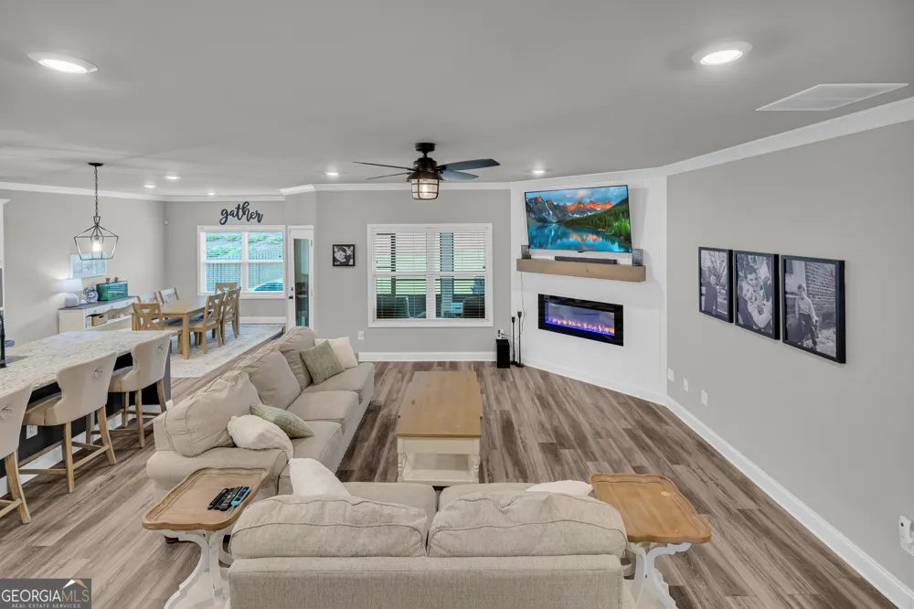 255 Sandhill LN Jefferson, GA 30549