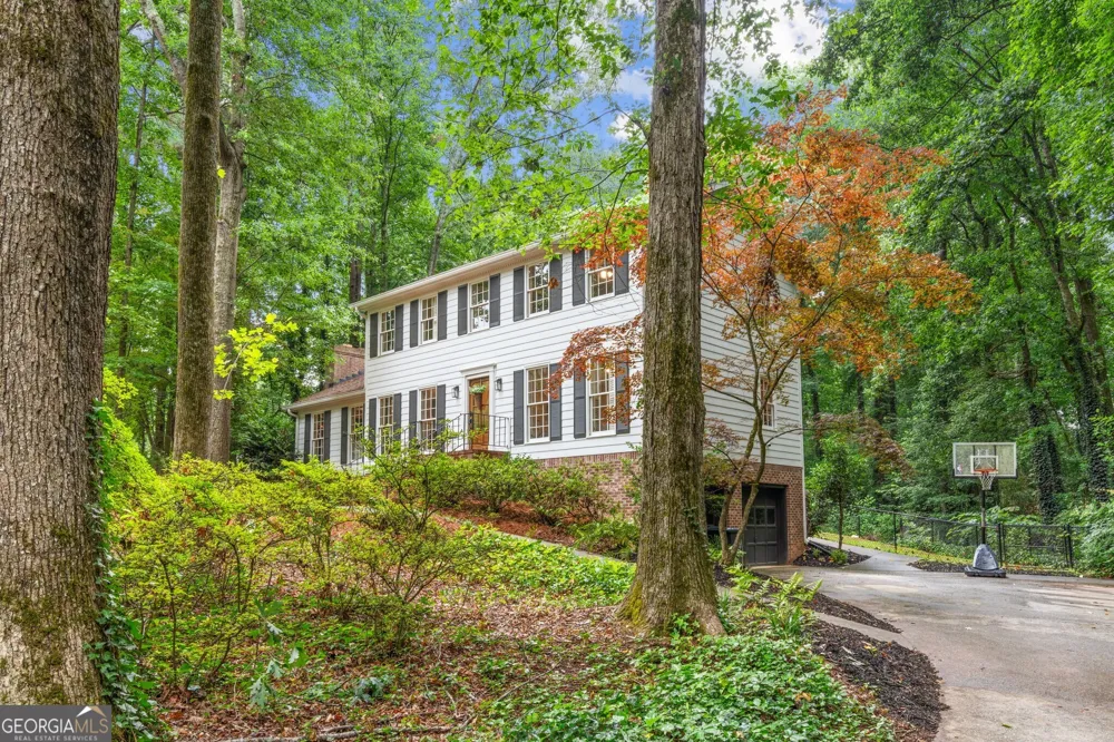60 Camp DR Carrollton, GA 30117