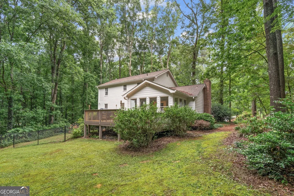 60 Camp DR Carrollton, GA 30117