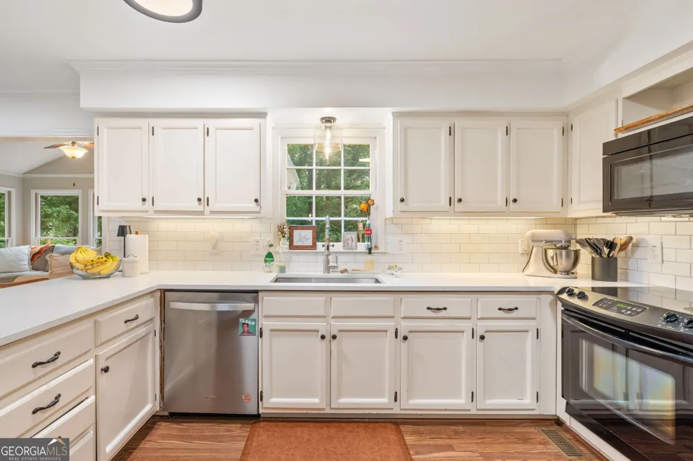 60 Camp DR Carrollton, GA 30117