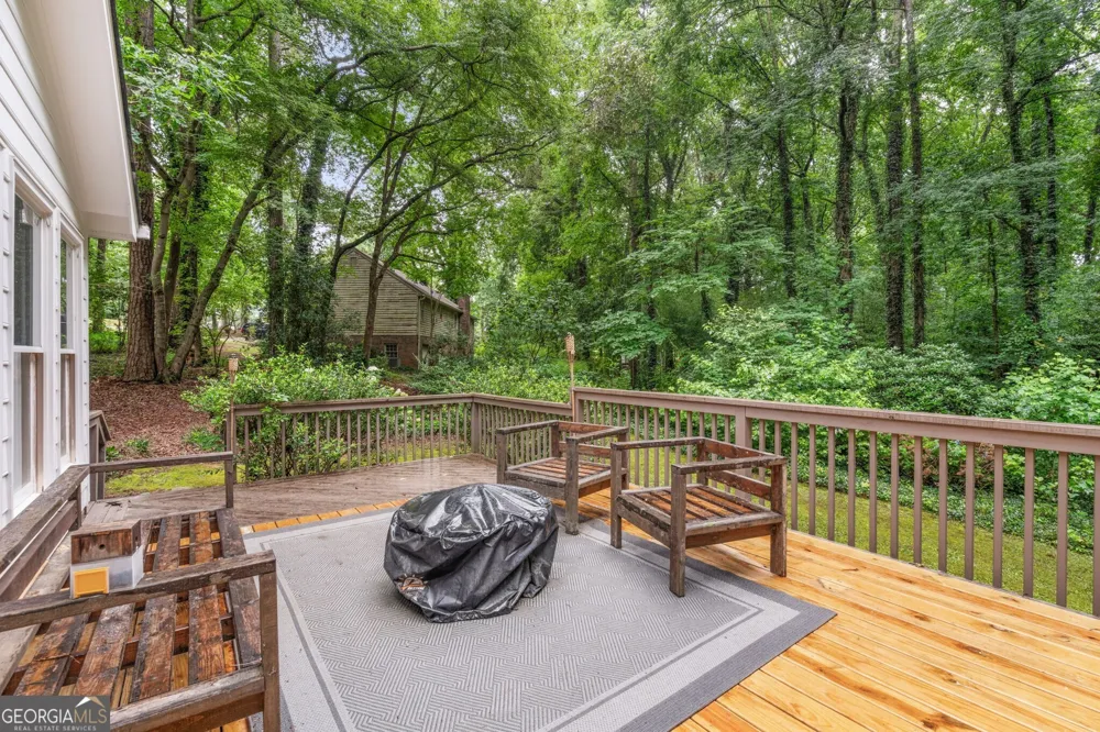 60 Camp DR Carrollton, GA 30117