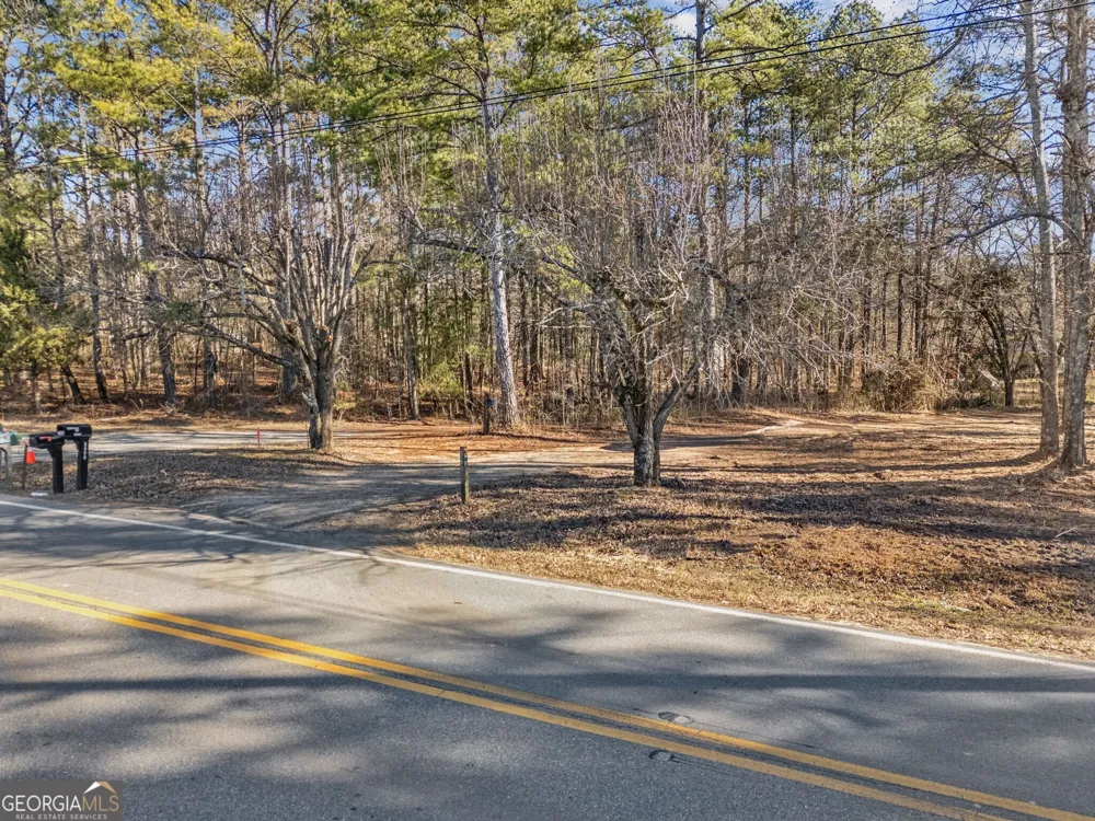 5590 John Burruss RD Cumming, GA 30040