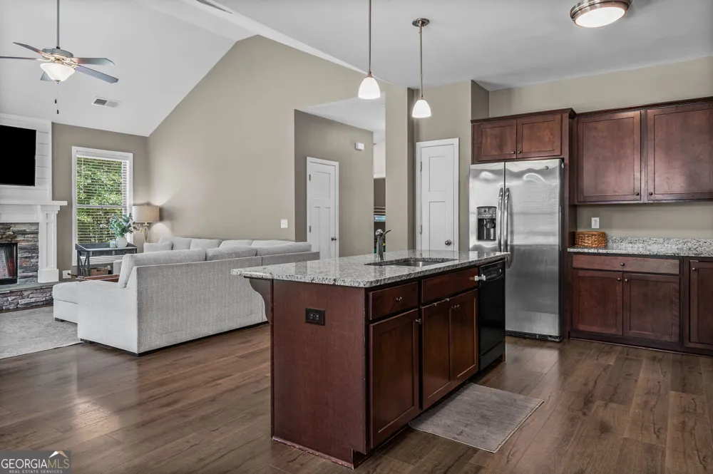 5411 Hightower TRL Oxford, GA 30054