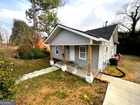 2956 Mercer University DR