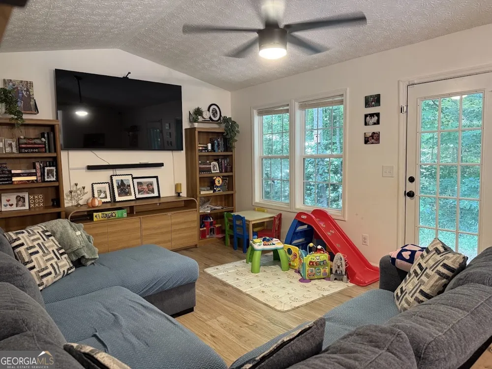 115 Summer LN Nicholson, GA 30565