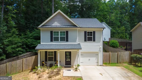 2445 Fleetwood DR