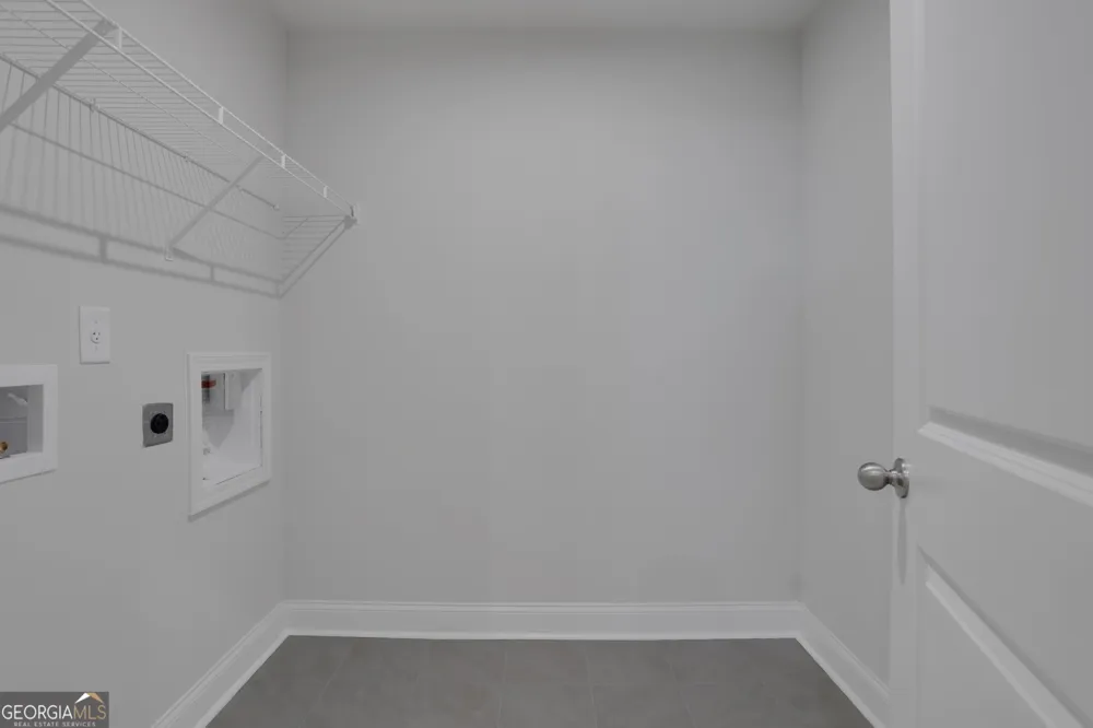 155 Henley ST Canton, GA 30114