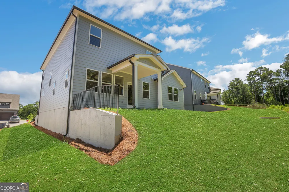 155 Henley ST Canton, GA 30114