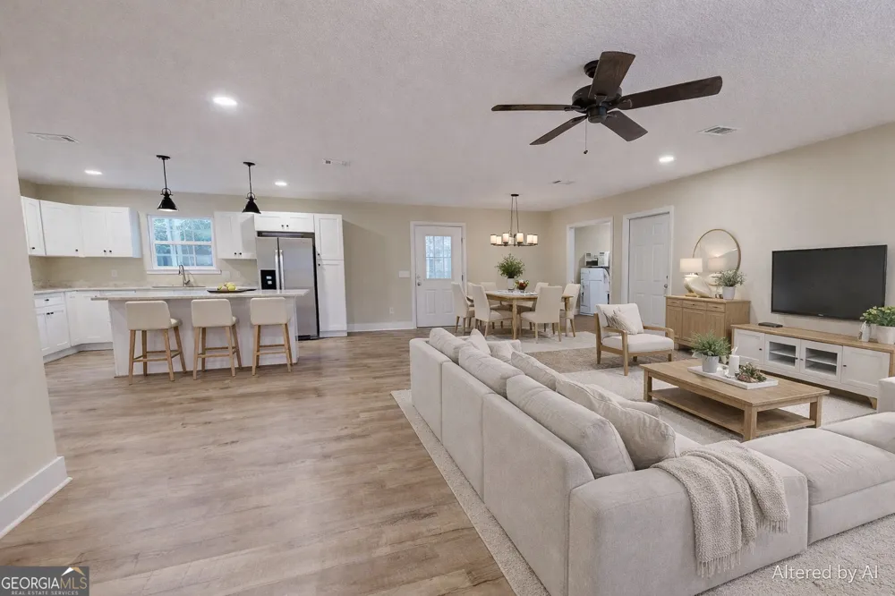 4756 Otter Creek CIR Blackshear, GA 31516